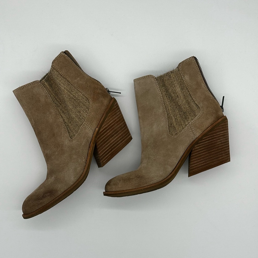 Sofft Taupe Ankle Booties